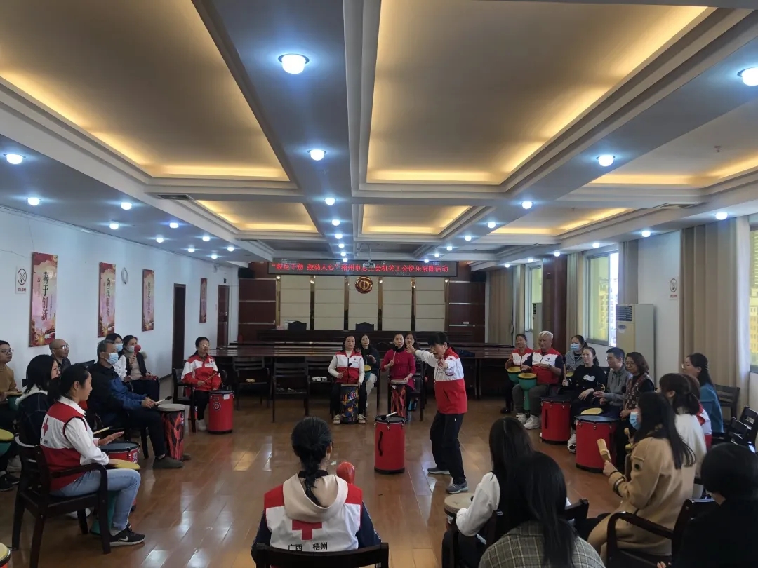 這鼓聲有魔力，讓你越聽越快樂