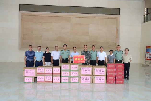 梧州市總工會(huì)領(lǐng)導(dǎo)班子“八一”走訪慰問部隊(duì)官兵，共敘軍民魚水情