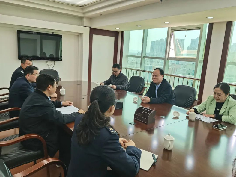 凝共識(shí)聚合力 協(xié)同推進(jìn)2023年工會(huì)經(jīng)費(fèi)稅務(wù)代收工作丨市總工會(huì)、市稅務(wù)局召開稅務(wù)代收工會(huì)經(jīng)費(fèi)工作第一次聯(lián)席會(huì)議
