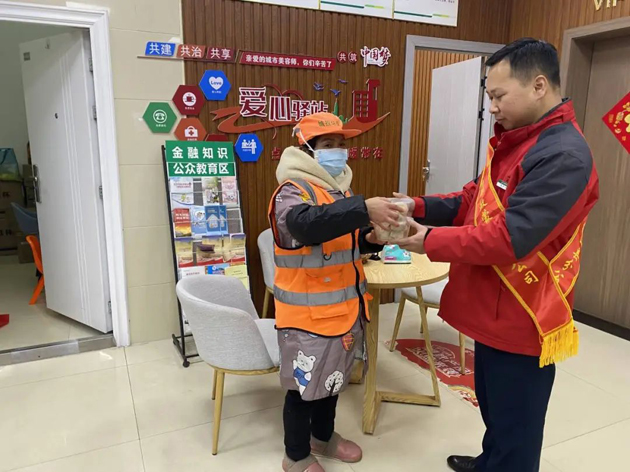 冬至團(tuán)圓日，工會服務(wù)暖心間